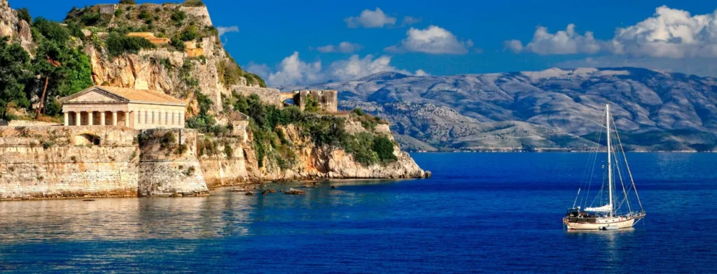 2011 · Μετεγκατάσταση στην Κέρκυρα